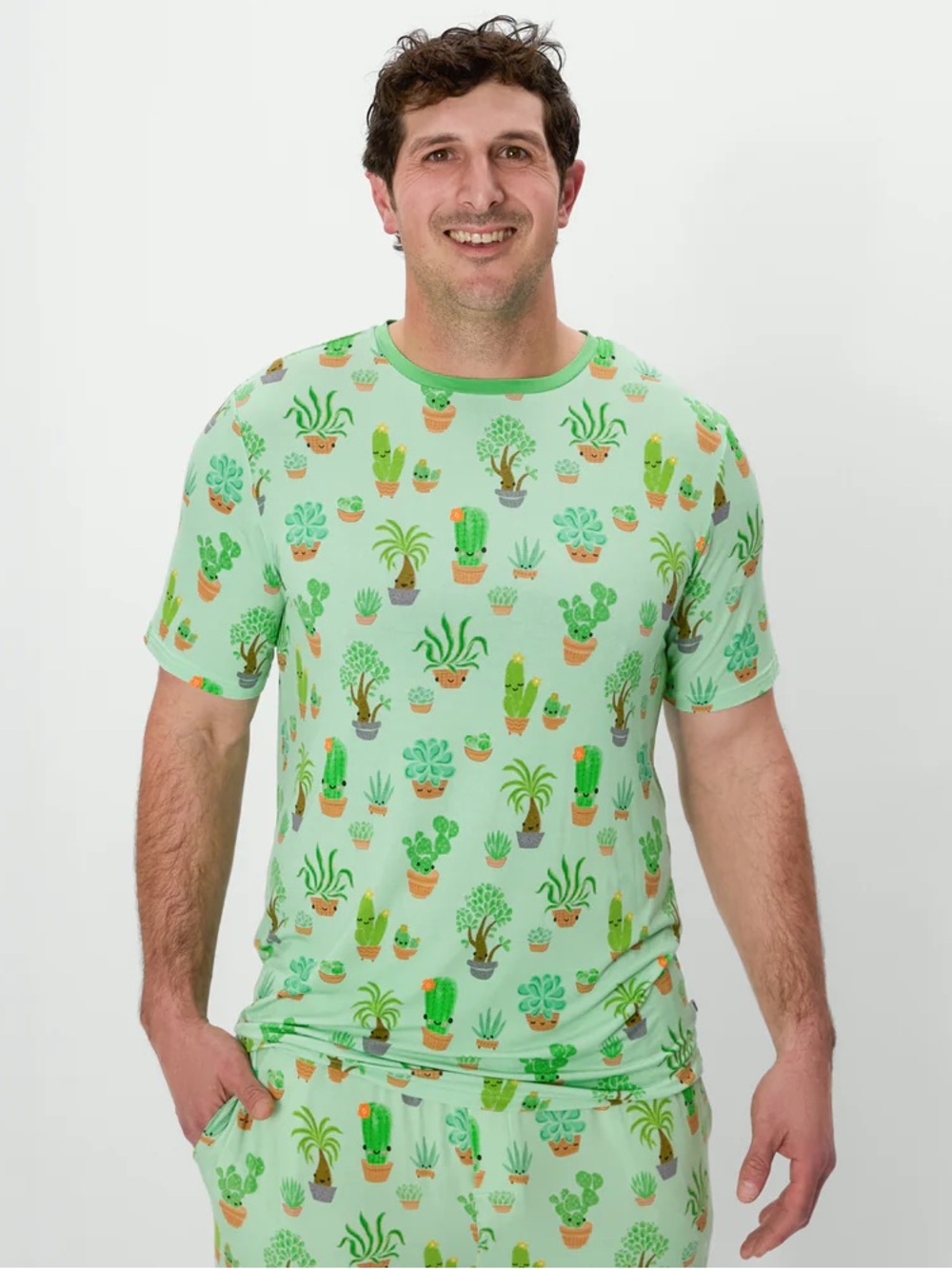 ISO Little Sleepies Men’s S or M TOP